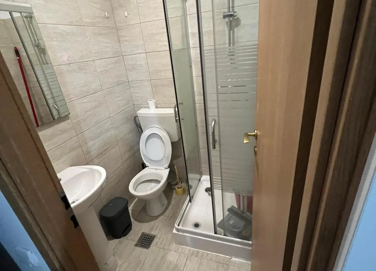 Studio Chic Bucharest Apartment